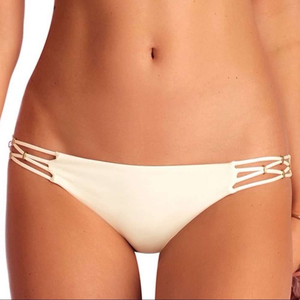 NEW with tags Vitamin A Amber Beaded Bikini Bottom Cream